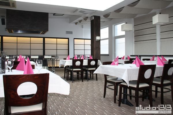 restauracja-atmosferazabrze-pindywidualna-aranacja-na-potrzeby-lifecooking-na-stoach-teppanyaki-kuchnia-japoska-i-nie-tylkop