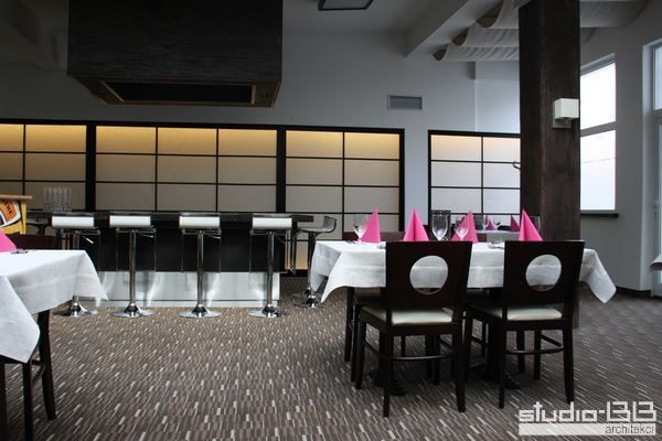restauracja-atmosferazabrze-pindywidualna-aranacja-na-potrzeby-lifecooking-na-stoach-teppanyaki-kuchnia-japoska-i-nie-tylkop