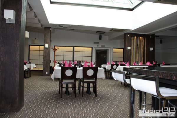 restauracja-atmosferazabrze-pindywidualna-aranacja-na-potrzeby-lifecooking-na-stoach-teppanyaki-kuchnia-japoska-i-nie-tylkop