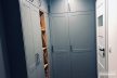 wystrj-wntrza-blue-interior-design-in-blue