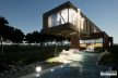 house-with-overhang